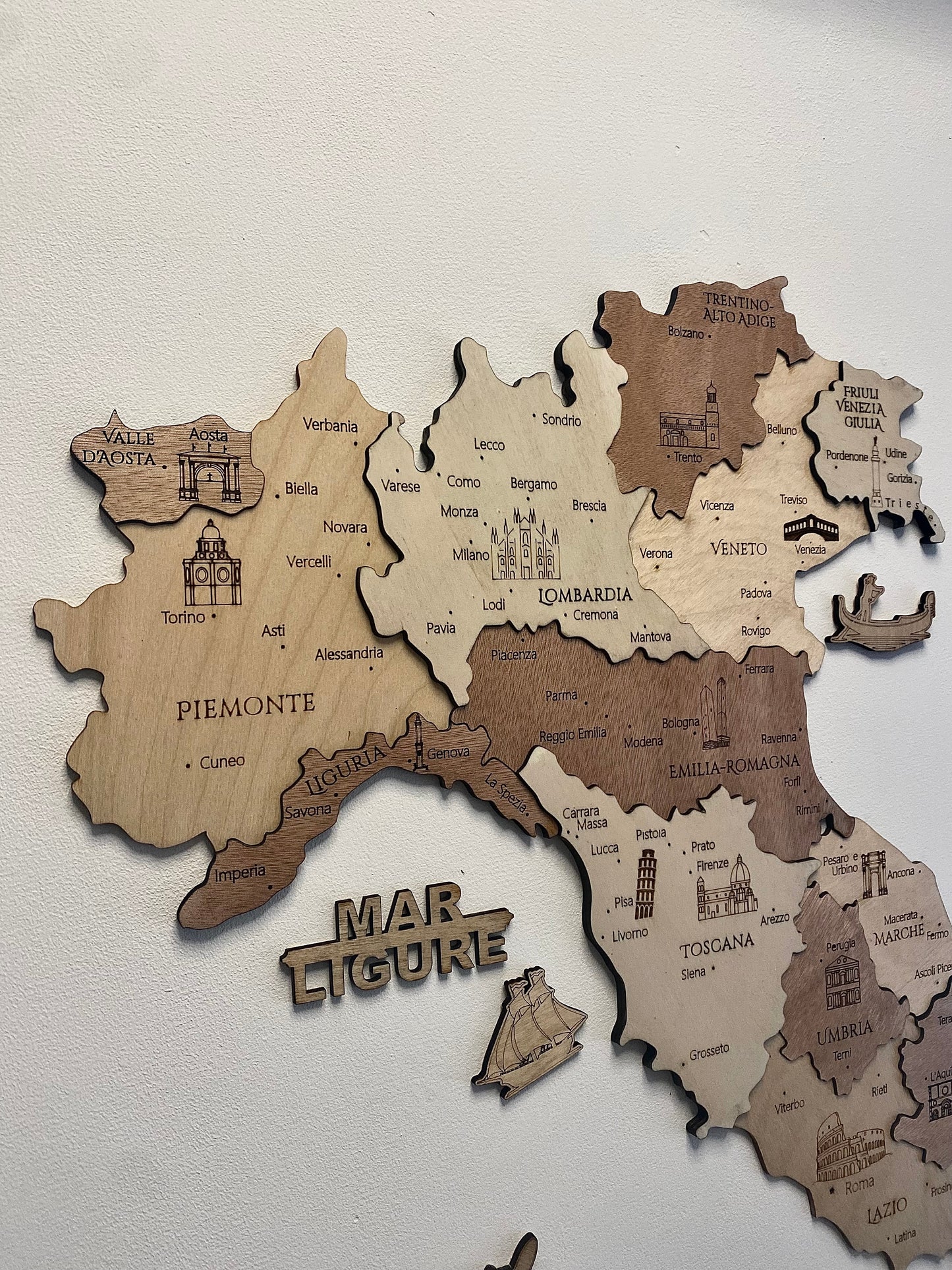 Mappa dell' Italia in legno H100